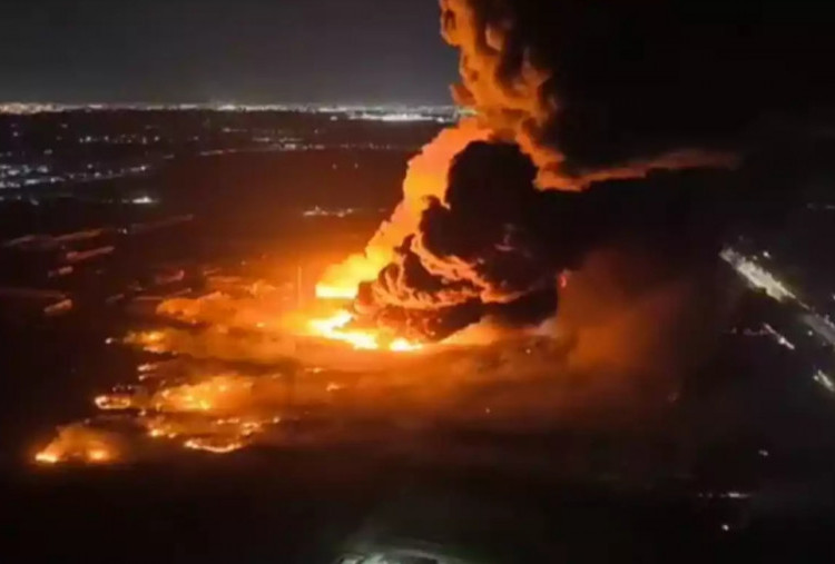 Ledakan Dahsyat Guncang Kawasan Industri Ezeiza, Puluhan Orang Dilaporkan Jadi Korban