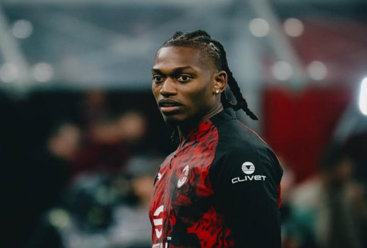 Manchester United Diingatkan Tak Rekrut Rafael Leao, Legenda MU: Hey Carrick, Cari yang Bermental Juara!