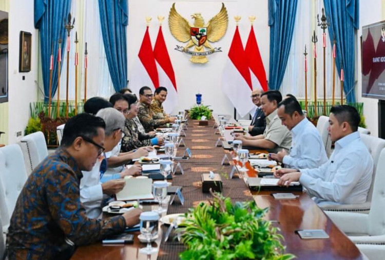 Destry Tegaskan BI Tetap Intervensi Pasar, Stabilitas Rupiah Jadi Prioritas