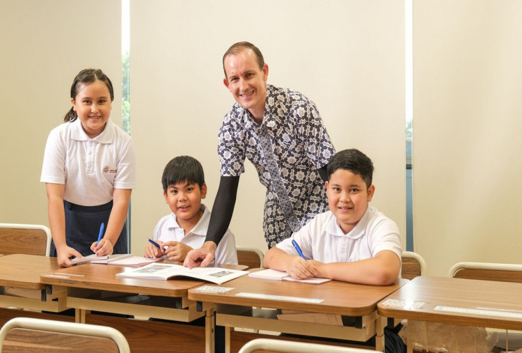 Tantangan Parenting Modern Makin Kompleks, Kolaborasi Sekolah Jadi Kunci