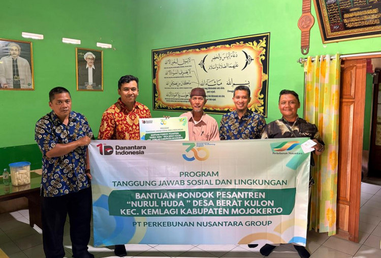 Sambut Musim Giling, Pabrik Gula Gempolkrep Santuni Anak Yatim di Pesantren Nurul Huda Mojokerto