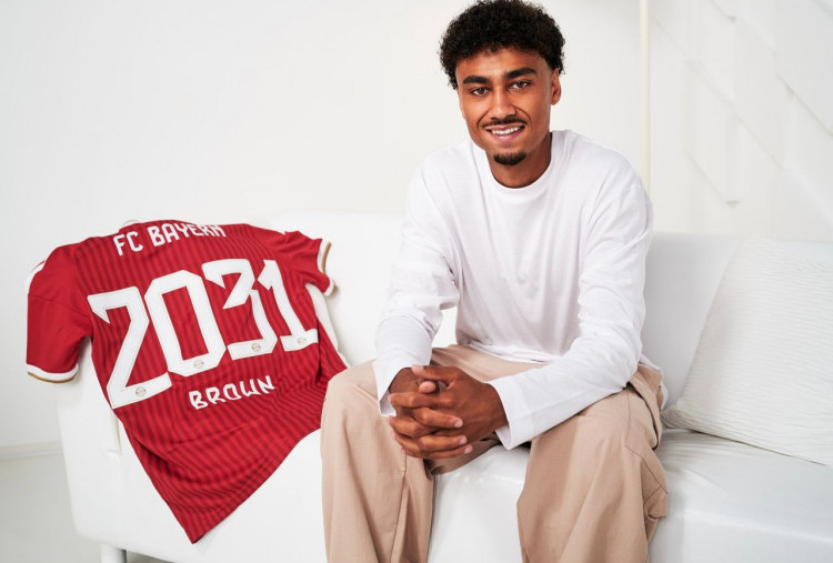 Bayern Munchen Datangkan Nathaniel Brown, Dikontrak Hingga 2031