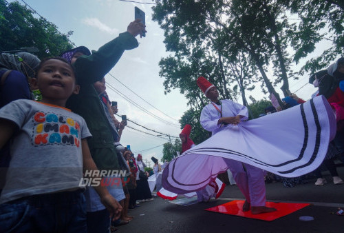 Tari Sufi Meriahkan Harlah 1 Abad NU 