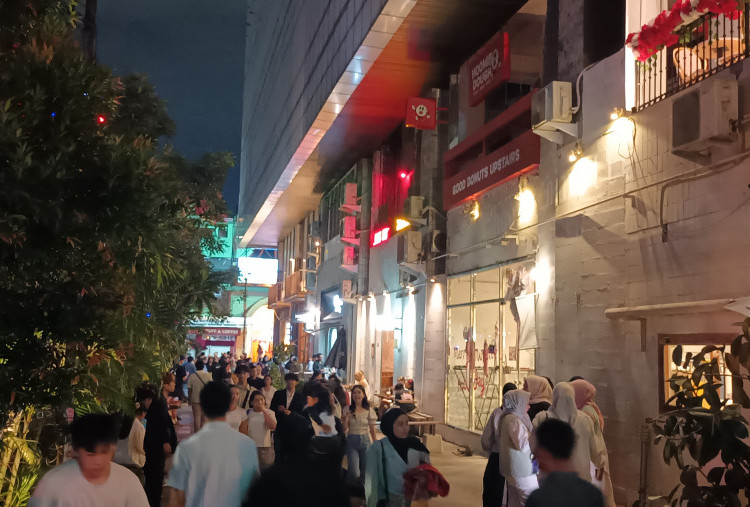 Blok M Jadi Destinasi Populer di Awal Tahun 2026, Ini Alasannya!