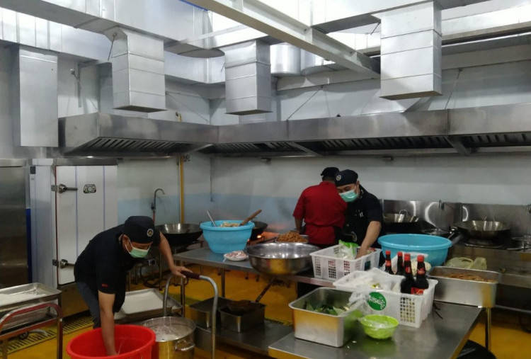 Tantangan Koki Dapur MBG, Masak Besar dengan Rasa yang Sama