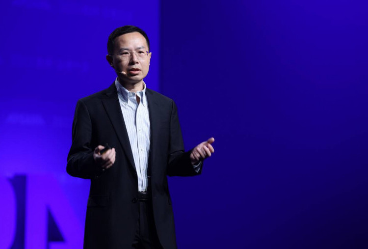 Alibaba Cloud Borong 4 Gelar Gartner, Masa Depan Cloud Kini Berwajah AI