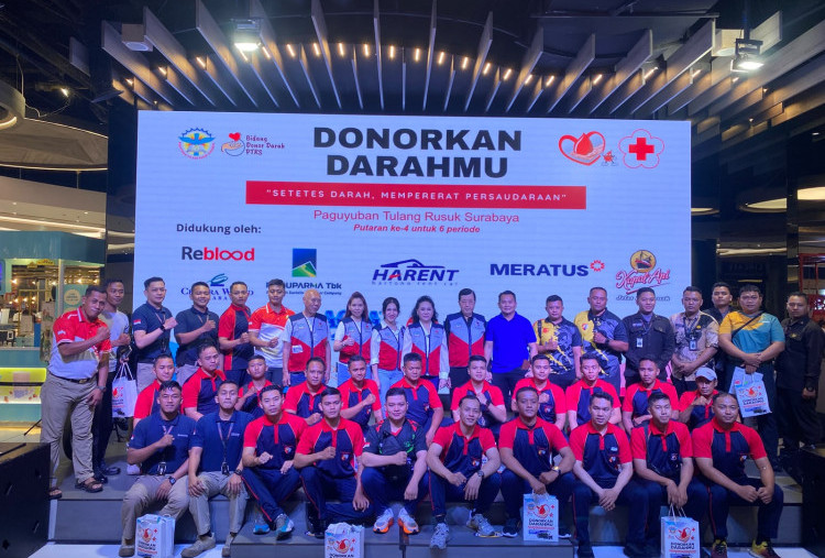 Paguyuban Tuang Rusuk Surabaya Gelar Donor Darah, Diikuti 1.000 Orang Lebih
