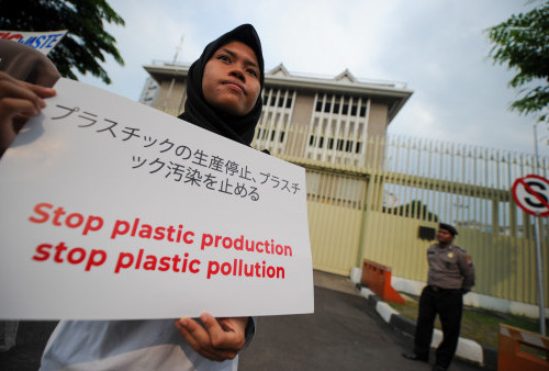 Ecoton Dorong Pemerintah Jepang untuk Berhenti Kirim Sampah Plastik ke Indonesia