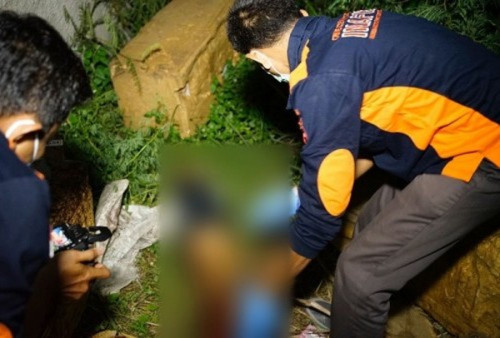 Mayat Pria Bertato Bersimbah Darah Ditemukan di Kios Kosong