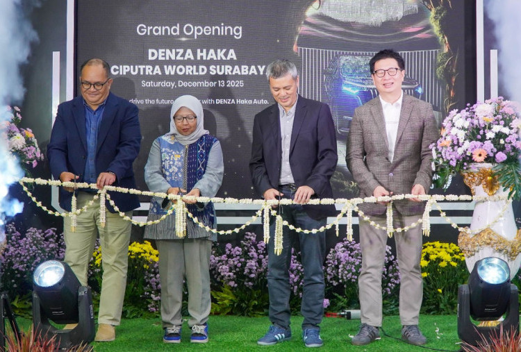 Haka Auto Resmikan Denza Haka Ciputra World Surabaya