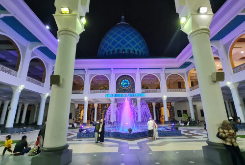 99 GenZi Bantu Masjid Al Akbar Surabaya Gelar Qiyamul Lail 