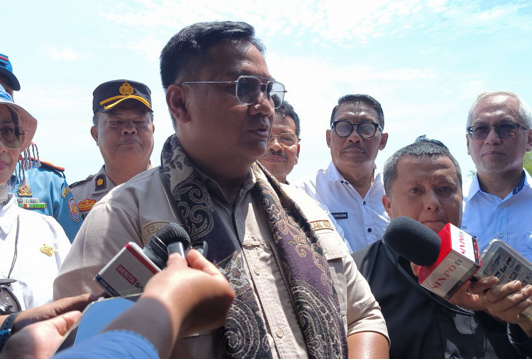 Tak Ada Izin dan Amdal, Ombudsman Minta Pagar Laut di Pesisir Tangerang Segera Dibongkar!