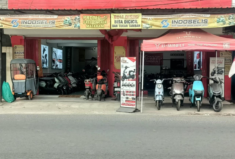Menelusuri Jejak Langkah Indoselis: Solusi Transportasi Hijau dari Surabaya hingga Bali dan Lombok
