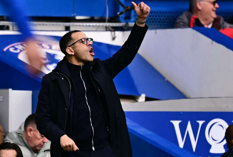 Chelsea Kecolongan Lawan Burnley, Liam Rosenior Siap Tanggung Jawab