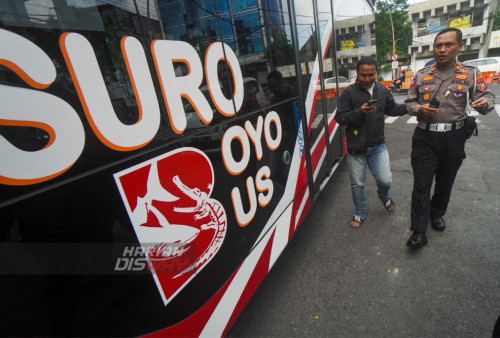 Diketahui Suroboyo Bus yang terlibat kecelakaan lalu lintas di Jalan Basuki Rahmat itu dikendarai oleh Imam Syafi'i dengan membawa sebanyak 10 penumpang didalamnya. 