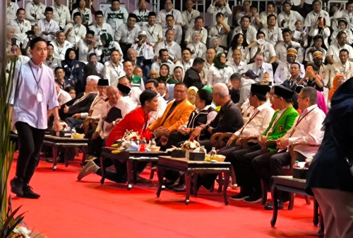 Lihat Megawati di KPU, Gibran Ajak Kaesang Sungkem ke Ketum PDI Perjuangan