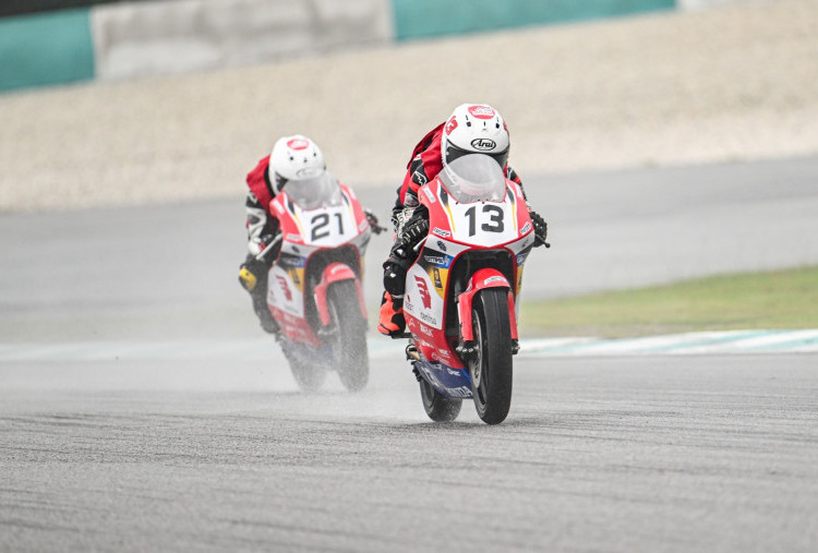 Pembalap Binaan Astra Honda Borong Double Podium di IHTTC 2026 Sepang