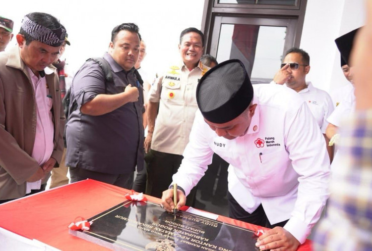 Kunjungi Wilayah Sukamakmur Bupati Bogor Hadirkan Beragam Layanan Publik Untuk Masyarakat