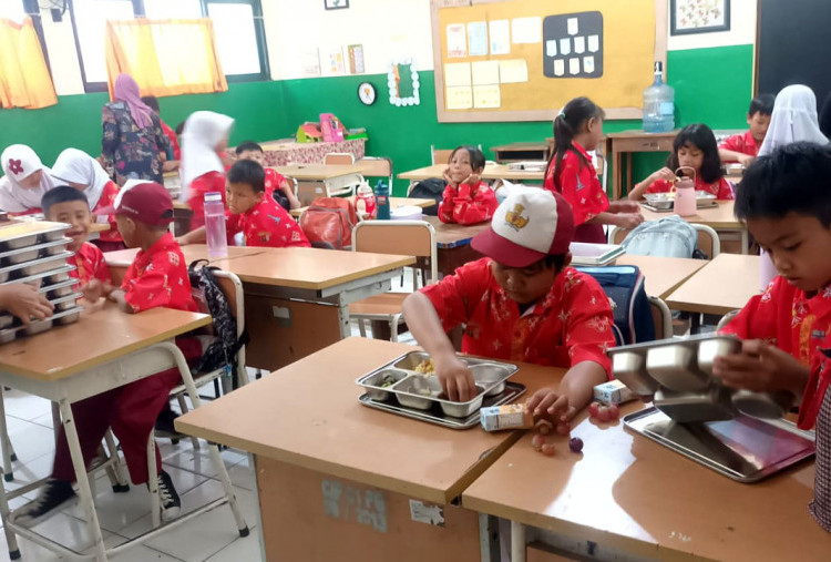 Fakta Pemotongan Anggaran Pendidikan untuk Program MBG Dibeberkan Wakil Kepala BGN: Menteri Keuangan Ungkap Sumber Dana