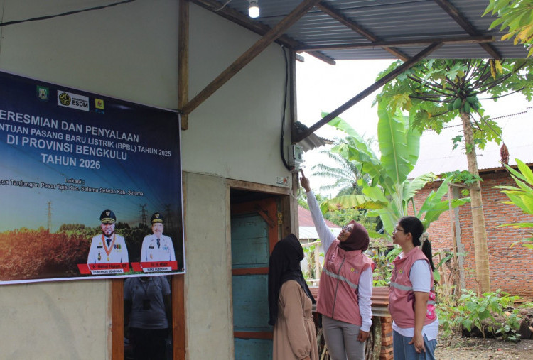 Lewat BPBL, Kementerian ESDM dan PLN Wujudkan Penyambungan Listrik Gratis bagi 750 Warga Bengkulu