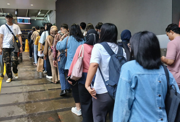 Gelombang PHK Picu Trauma Turun Kelas dan Krisis Identitas, Psikolog Beberkan Dampak Micro-Burnout