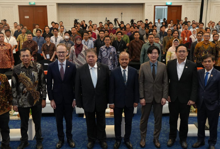 Airlangga Resmikan Pelatihan Semikonduktor, Indonesia Dinilai Siap Jadi Pemain Global
