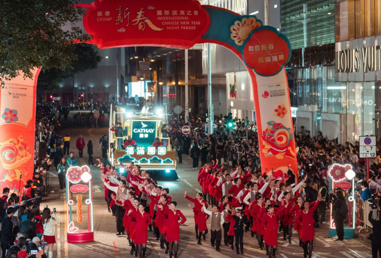 Hong Kong Sambut Tahun Kuda dengan Parade Ikonik dan Tradisi Imlek Semarak
