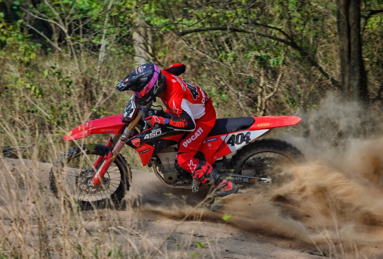 Terus Beradaptasi, M Zidane Siap Jalani Debut di FMSCT Thailand Motocross 2026 Round 4 dan 5 Pekan Ini