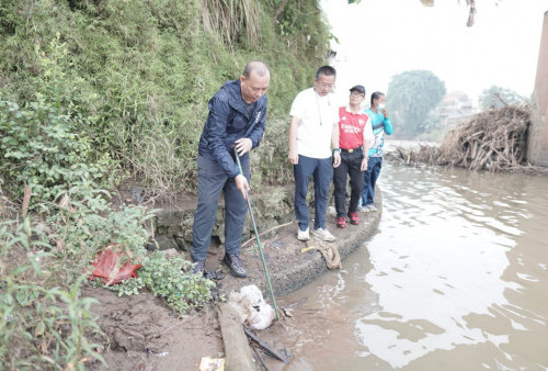  Teddy Galakkan Kembali Kegiatan Jumat Bersih