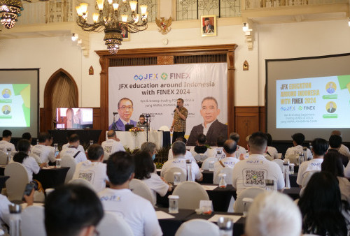 Setelah Makassar, Finex Gelar Seminar Edukasi Forex dan Emas Berjangka di Surabaya