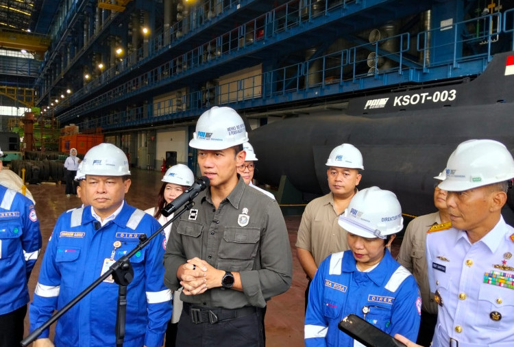 Kunjungi PT PAL, Menko AHY Dorong Kemandirian Industri Maritim dan Konektivitas Wilayah