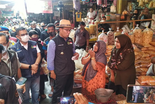 Gubernur Ridwan Kamil Meresmikan Pasar Kepuh Kuningan