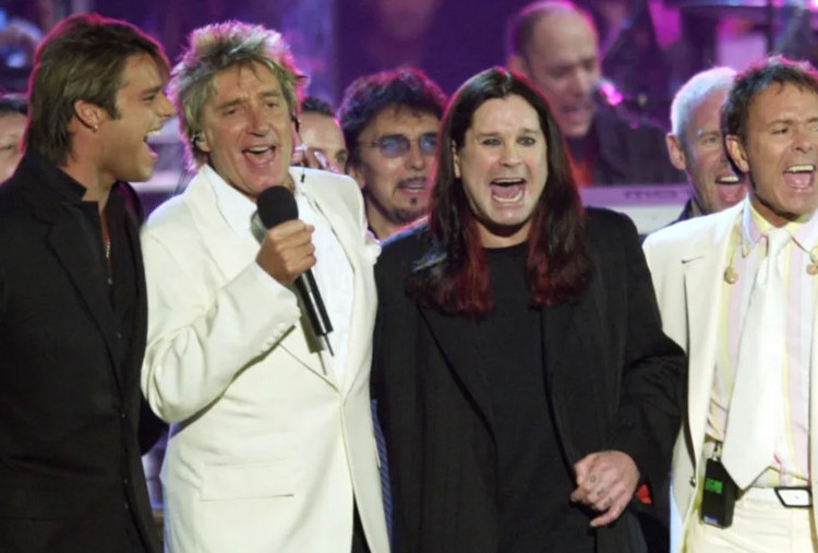 Rod Stewart Dikecam Usai Tampilkan Video AI Forever Young untuk Mendiang Ozzy Osbourne