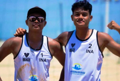 Akbar-Sofyan Saat Kembali Catatkan Rekor Setelah Dapat Medali Emas Volleyball World Beach Pro Tour 2024