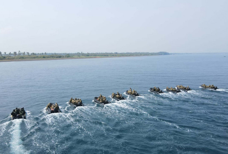 Prajurit Korps Marinir Indonesia bersama Recon ADF Laksanakan Penyelidikan Sasaran Pendaratan