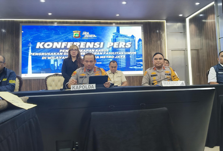 Polda Metro Tangkap 16 Tersangka Perusakan dan Pembakaran Fasum Demo Anarkis!