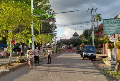 Pasang ETLE di Simpang Tiga Jam Gadang Pagaralam