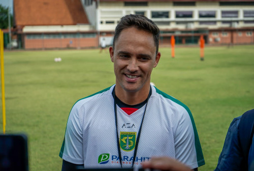 Persebaya Makin Siap Hadapi Persib, Paul Munster Racik Taktik untuk Kalahkan Maung Bandung