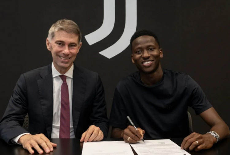 Juventus Resmi Datangkan Pape Matar Sarr dari Tottenham dengan Opsi Beli