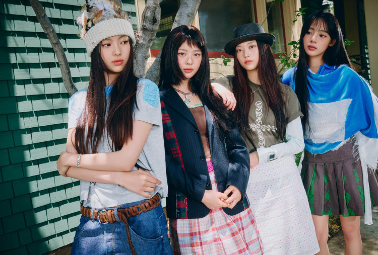 NewJeans Rilis Teaser Comeback dengan 4 Members, Danielle Langsung Bereaksi