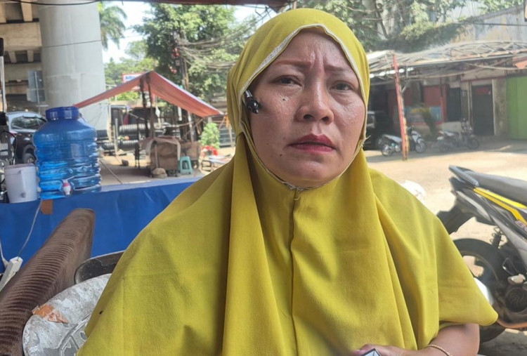 Penjualan Masker Laris Manis Imbas Abu Vulkanik Erupsi Anak Krakatau, Pedagang Masker di Jaksel: Naik 4 Kali 