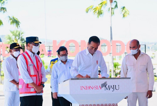 Presiden Jokowi Resmikan Perluasan Bandara Komodo Labuan Bajo