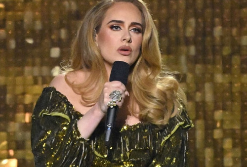 Adele: Berani Melempariku Barang, Aku Kubunuh Kalian