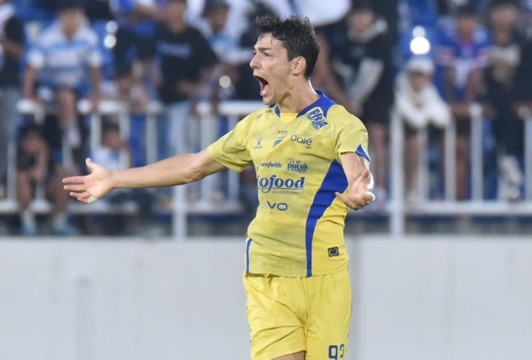 Barba Tinggalkan Persib? Rumor ke Pescara Makin Kencang, Sang Pemain Akhirnya Bicara