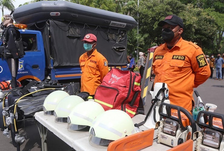 Antisipasi Cuaca Ekstrem, BPBD Siagakan 250 Personel di 24 Titik Pos Pantau Pesisir Surabaya