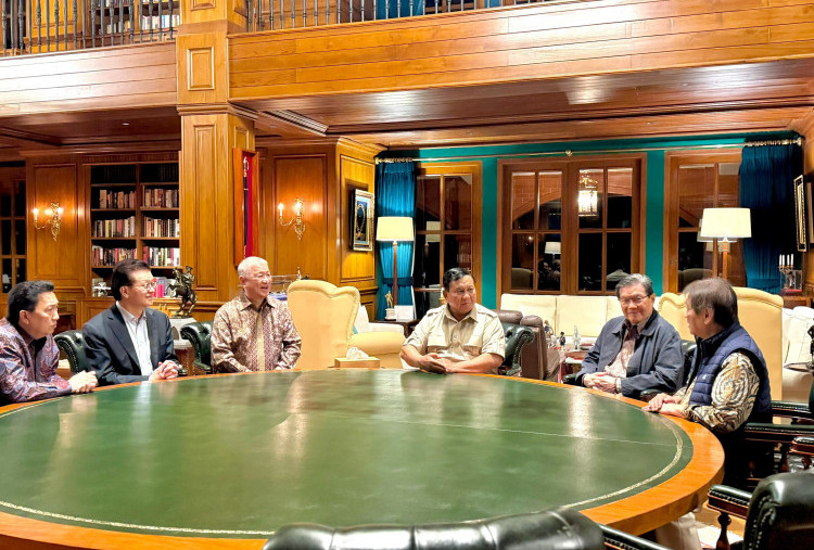 Prabowo Kumpulkan Konglomerat di Hambalang, Bahas Indonesia Incorporated