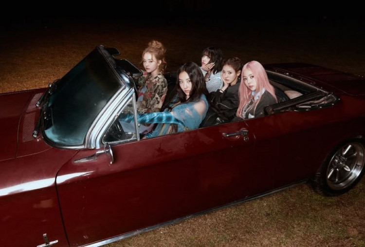 3 Fakta Menarik MV DROP TOP Milik MEOVV, Konsep Segar Hingga Proses Kreatif nan Seru