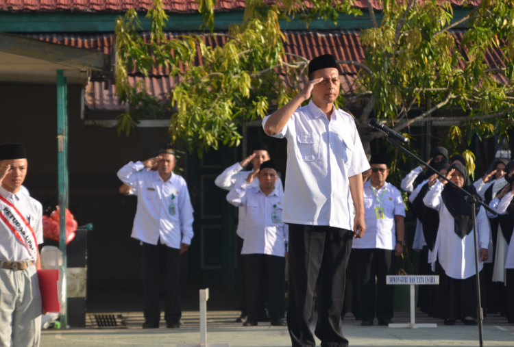 7 Contoh Teks Amanat Pembina Upacara Hari Pendidikan Nasional 2026, Singkat Penuh Makna
