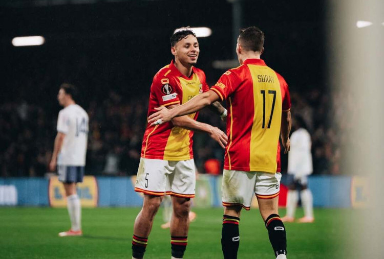 Go Ahead Eagles Tumbangkan Aston Villa 2-1, Dean James Bersinar di Liga Europa