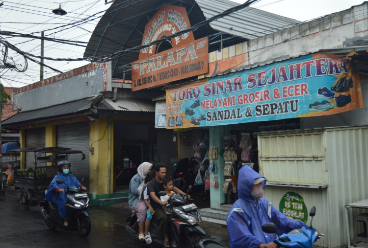 Kampung-Kampung Ikonik Sidoarjo (13): Identitas Kampung Sepatu dan Sandal Wedoro Pudar Digerus Barang Impor